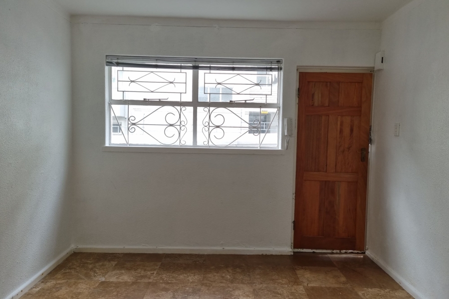2 Bedroom Property for Sale in Green Point Western Cape